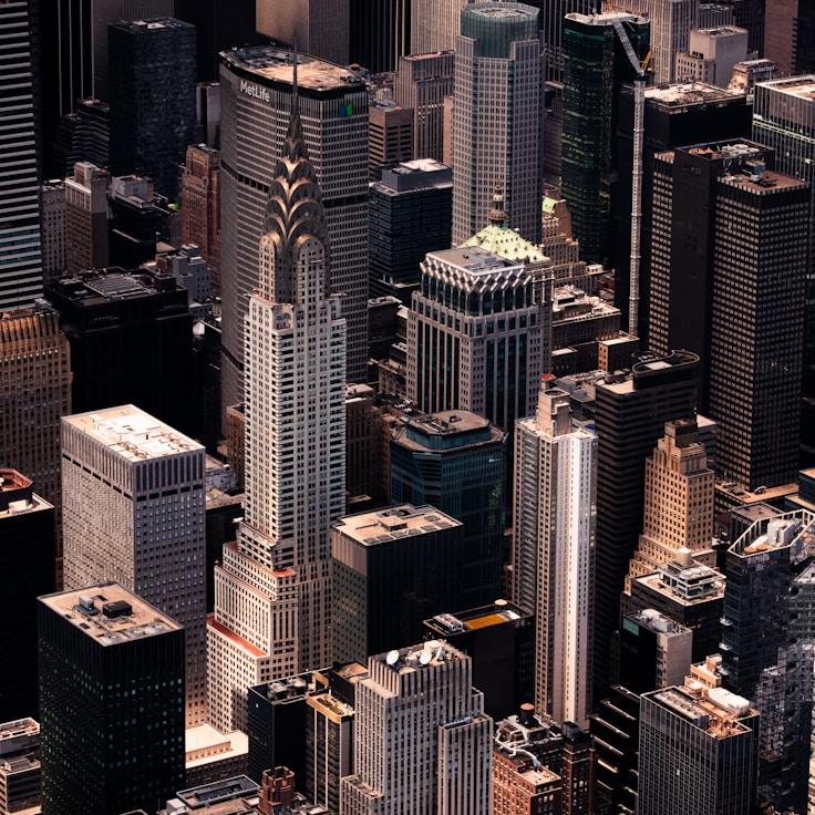 Parents evaluating schools in Canada